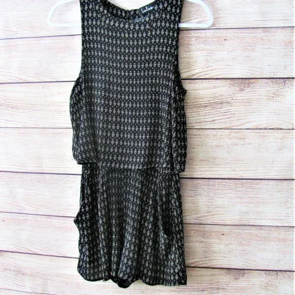 NWOT Lulus Creative Approach Arrow Print Romper - Picture 6 of 7